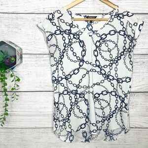Express White Blue & Black Chain Print V Neck Blouse Top Size Small
